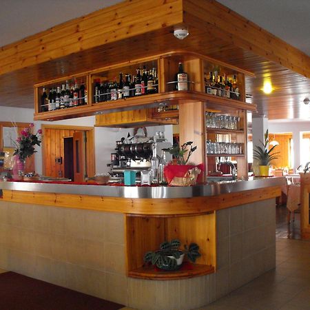 Hotel Valdotain Вилньов Екстериор снимка