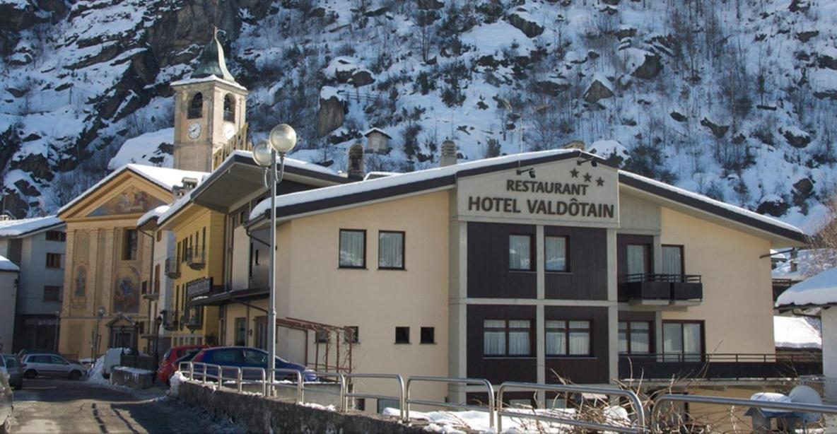 Hotel Valdotain Вилньов Екстериор снимка