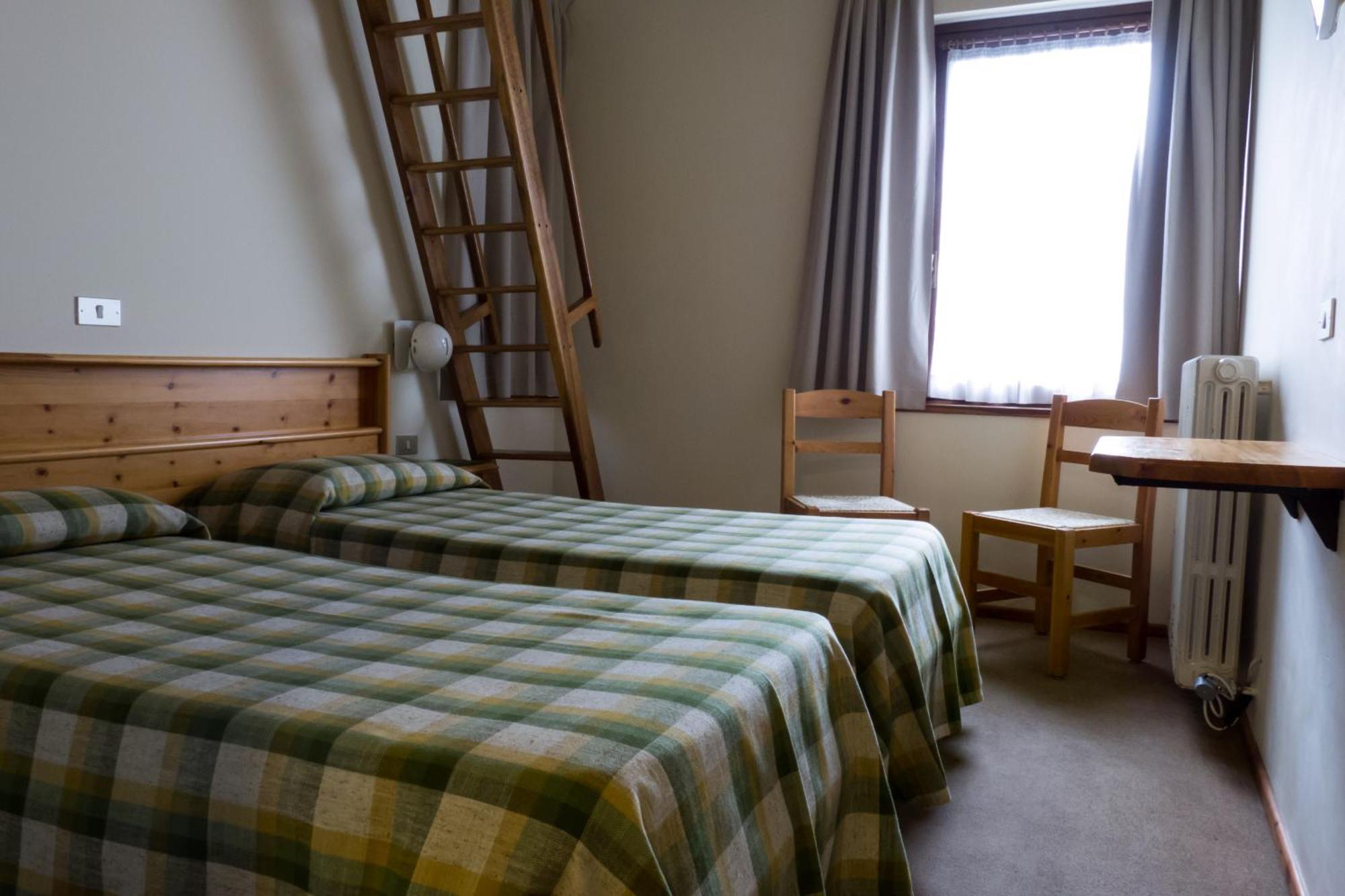 Hotel Valdotain Вилньов Екстериор снимка