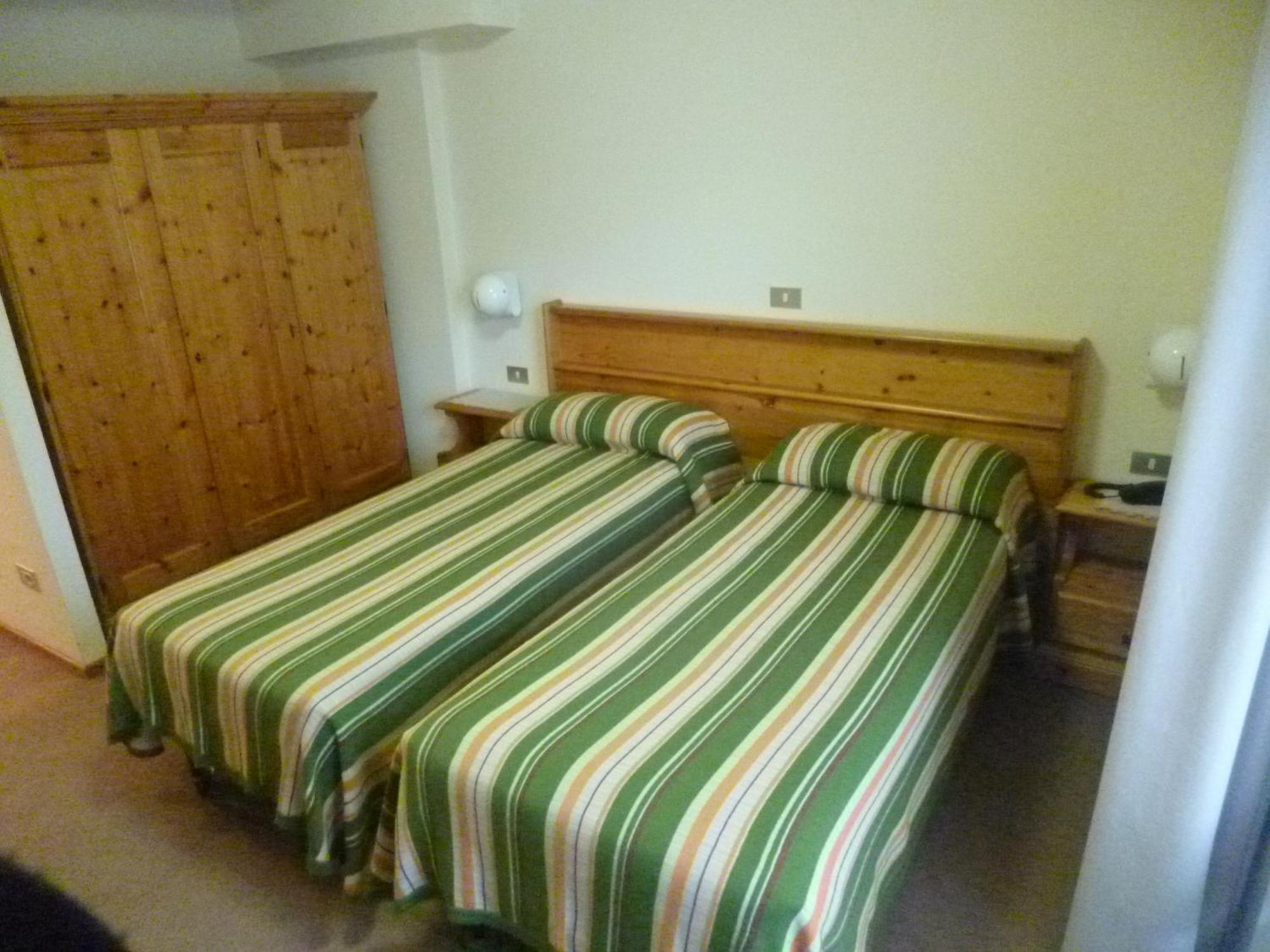 Hotel Valdotain Вилньов Стая снимка