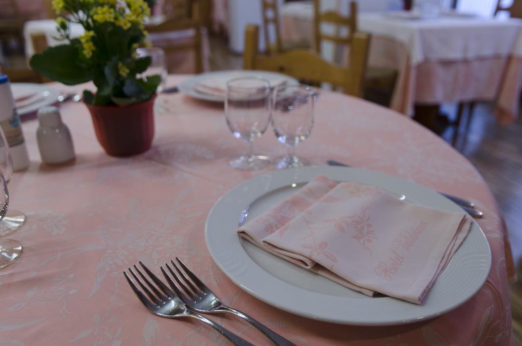 Hotel Valdotain Вилньов Екстериор снимка