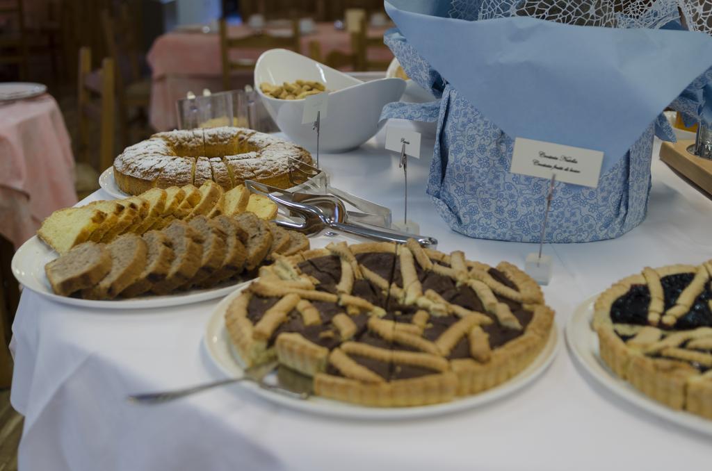 Hotel Valdotain Вилньов Екстериор снимка